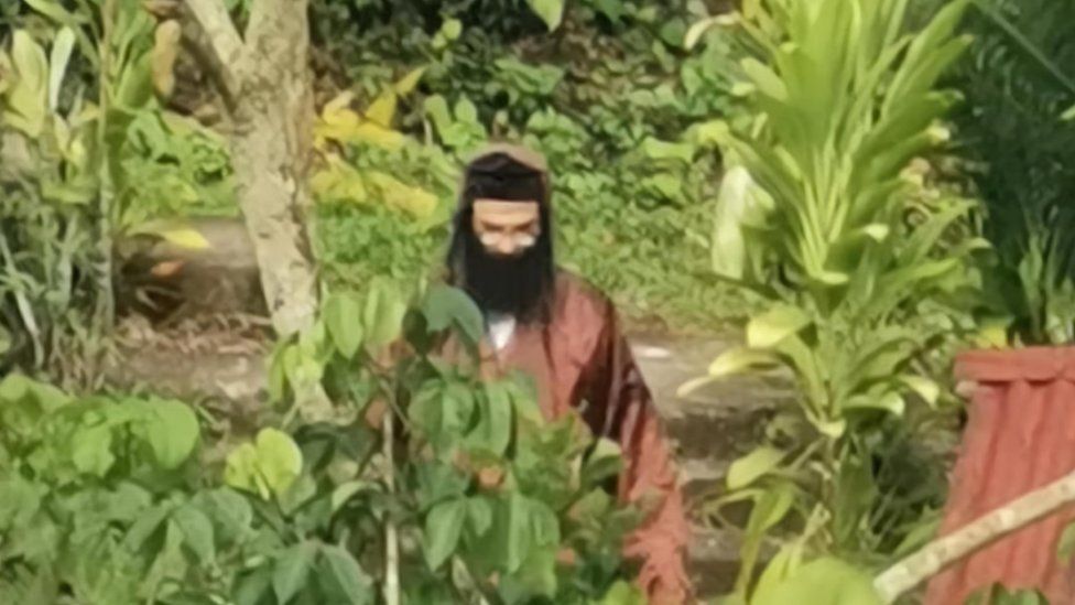 Surveillance photo of unidentified Lev Tahor member in jungle in Mexico