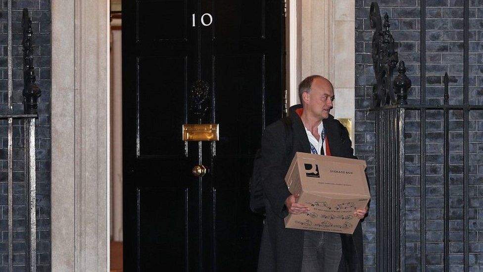Dominic Cummings leaves Downing Street in November 2020