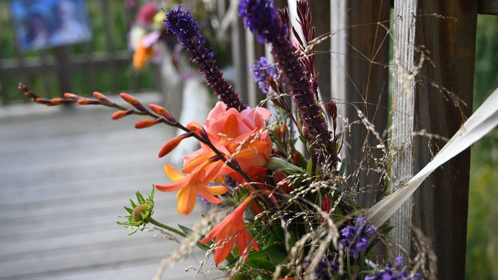 Flowers at the wedding