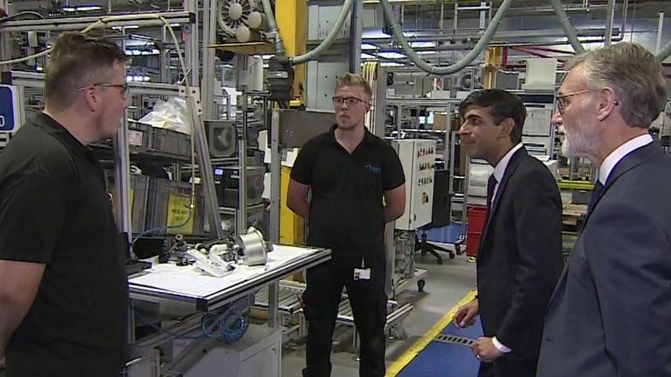Chancellor Rishi Sunak talks to apprentices at the Bosch factory in Worcester in July 2020