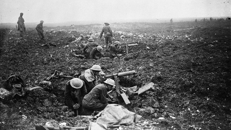 Vimy Ridge centenary Thousands of Canadians mark battle's anniversary