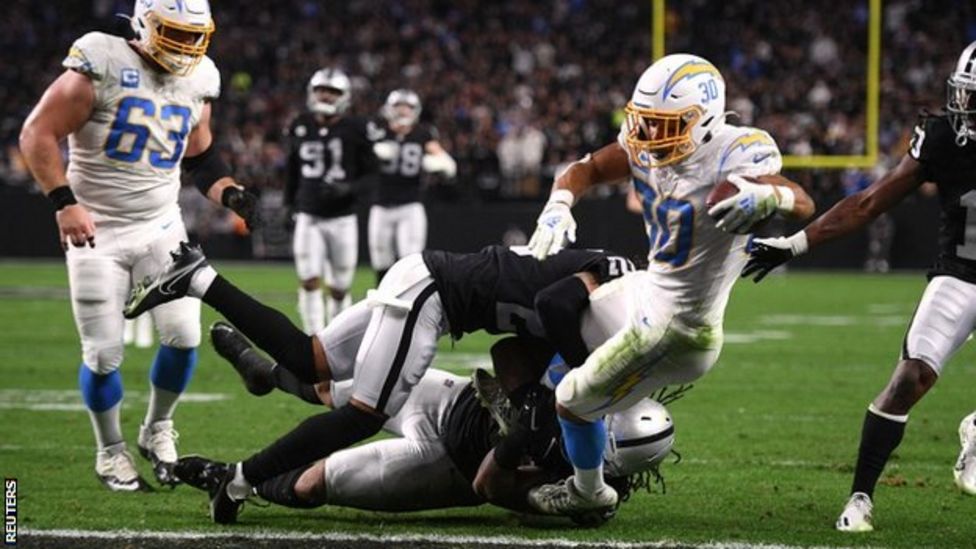 NFL Play-offs: Las Vegas Raiders Beat Los Angeles Chargers In Overtime ...