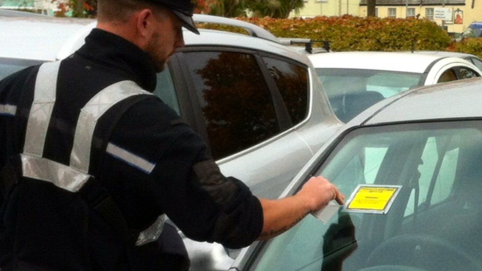 'Absolute madness' of traffic warden privatisation in Cornwall - BBC News