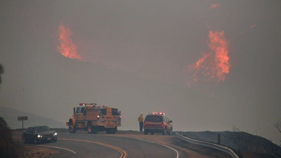 Incendio en el condado de Ventura, California