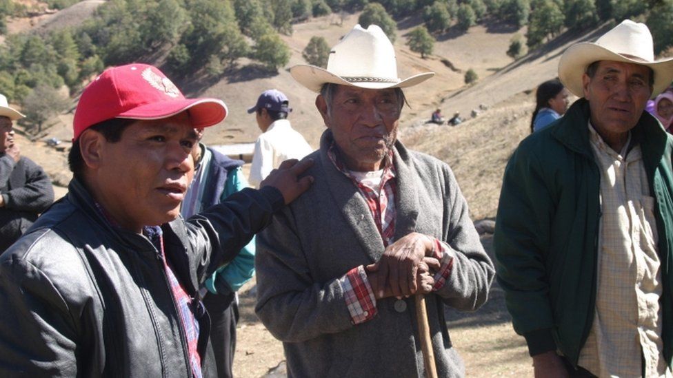 Isidro Baldenegro (L) who won the Environmental Goldman Award over his defense of the forests of Tarahumara mountain chain in 2005 and who was assassinated on the weekend of 14 and 15 January 2017, in the Mexican state of Chihuahua