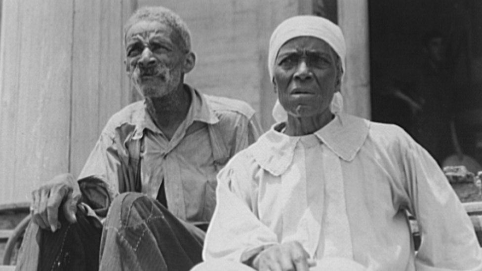 Ex-slave and wife who live in a decaying plantation house. Greene County, Georgia