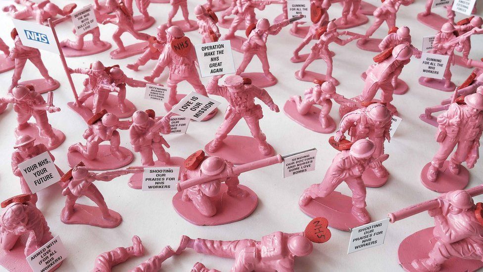 Athirty4 Pink Army soldiers