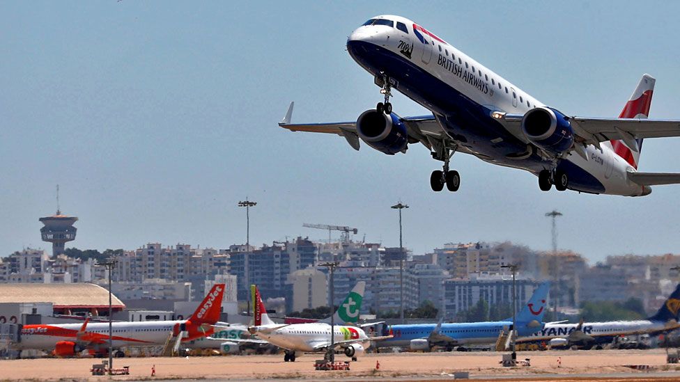 BA flight leaves Faro