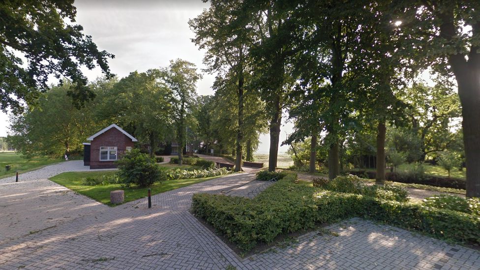 A view of the entrance to the Vrederust cemetery in the Dutch town of Bodegraven-Reeuwijk