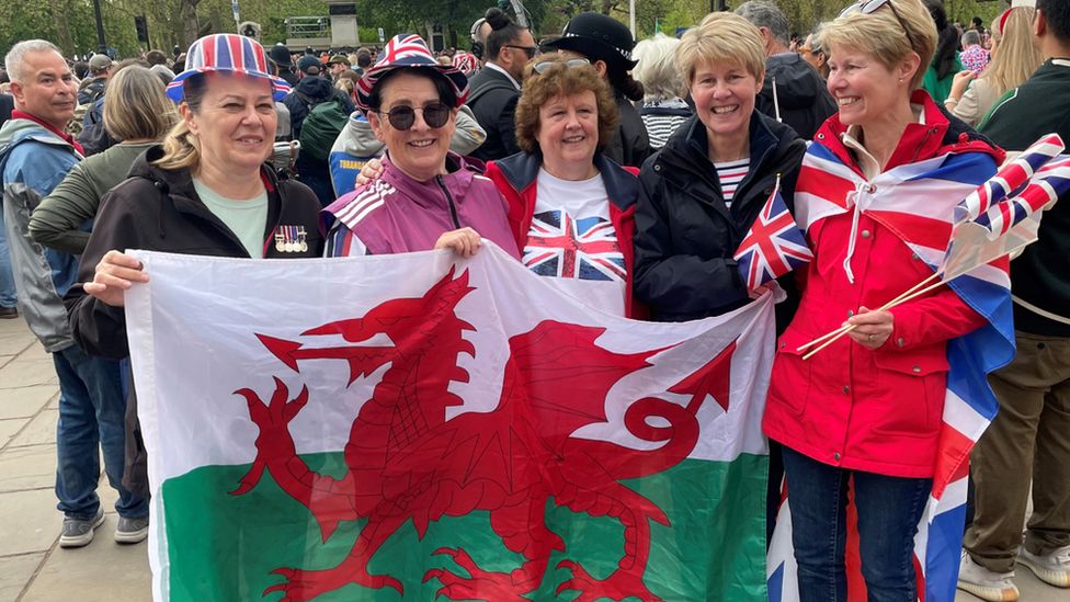 Former army reservists Fran Jones from Swansea and Sally Sweet from Cardiff (first and second left) travelled to London on Friday to watch the procession on the Mall with others