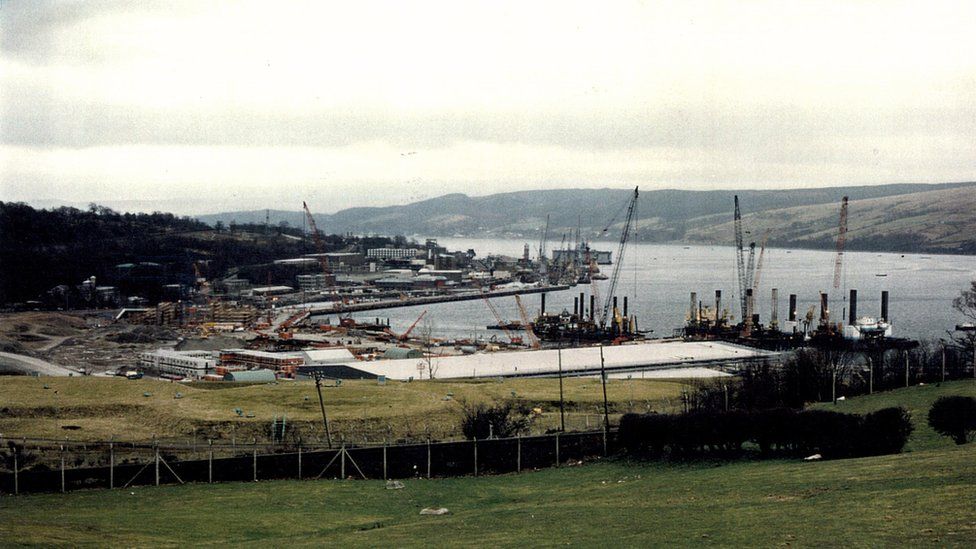 In 1982 the Base launched a major construction programme ahead of the transition to the Trident weapon system. For a period it became the biggest construction site in Europe.