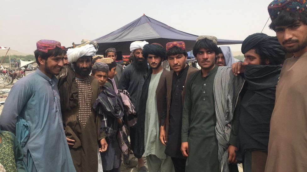 Young traders in Musa Qala