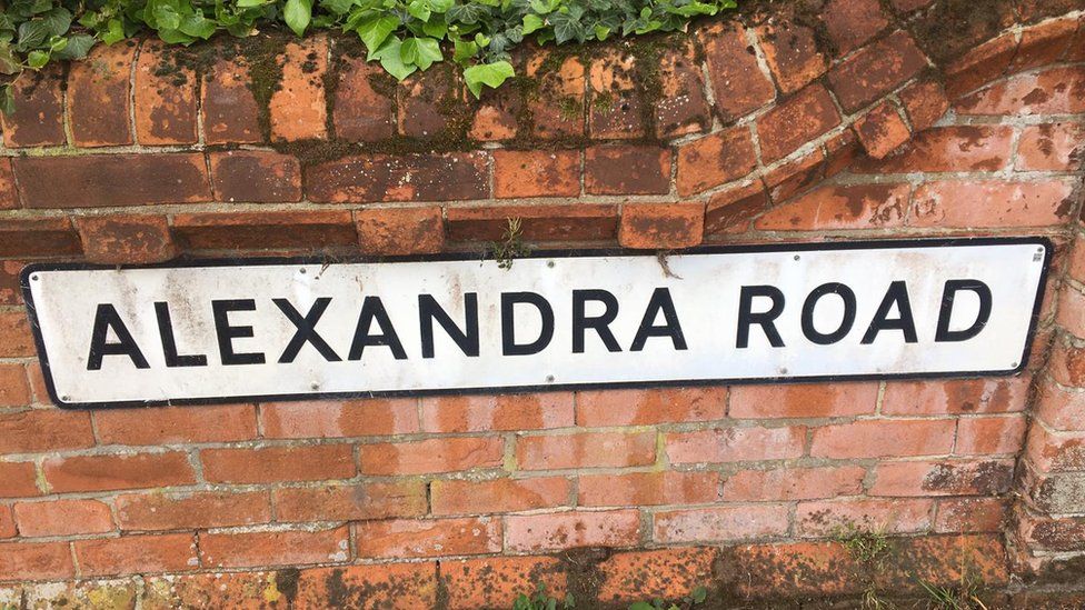 Alexandra Road sign