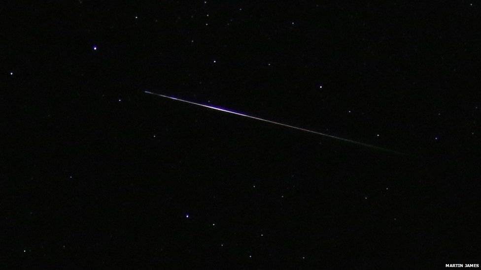 In pictures: Perseid meteor shower 2015 - BBC News