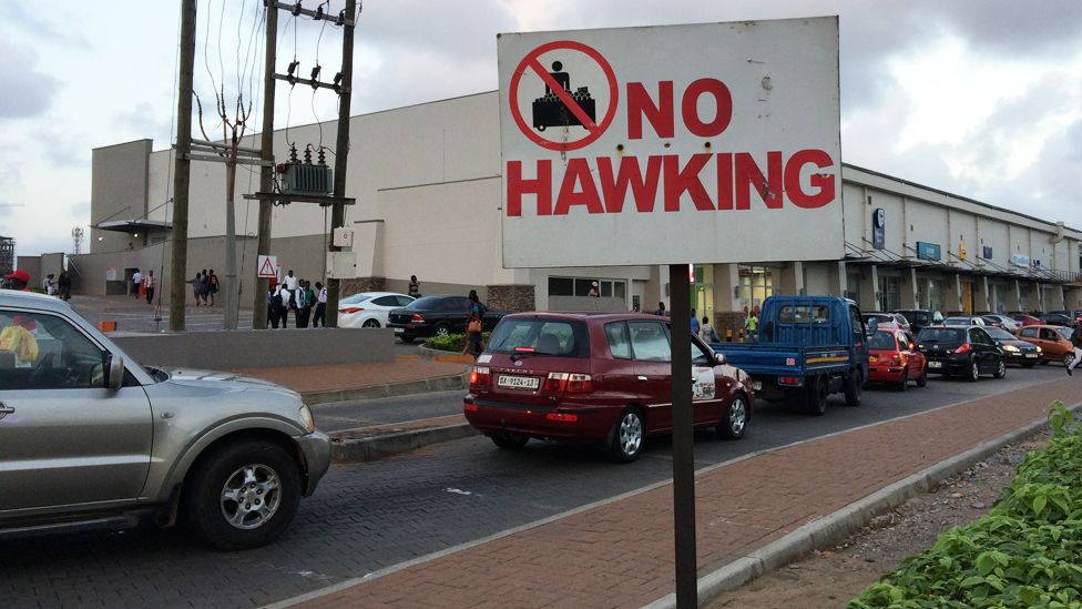 No Hawking sign in Accra, Ghana. Photo: Lucy Walker, BBC Africa