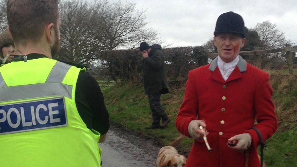 'Out of control' hunt accused of killing fox in Macclesfield garden