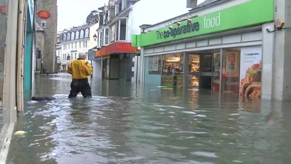 Flooding in Looe