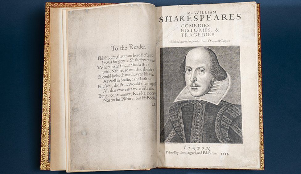 В Британской библиотеке в Лондоне хранится пять из примерно 750 первых фолио Фолианты, напечатанные в 1623 году