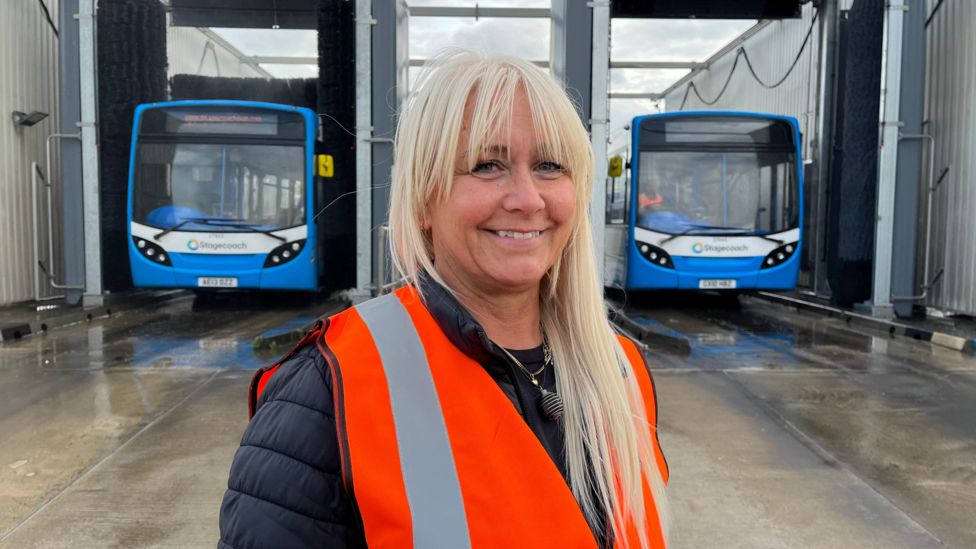 Stagecoach bus cleaners reveal the items left by passengers - BBC News