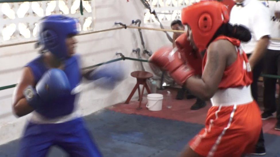 girls boxing challenge