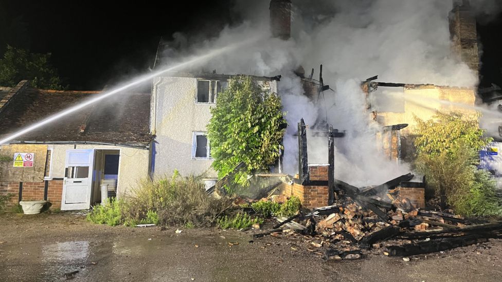 Colney Heath derelict Grade II listed farmhouse damaged by fire - BBC News