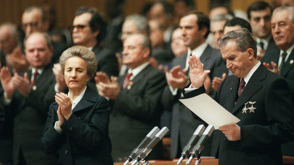Communist dictator Nicolae Ceausescu (R) with party elite, Nov 1989