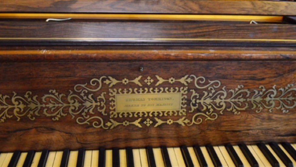 Thomas Tomkison piano