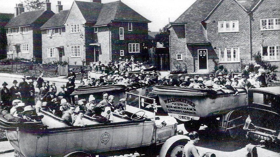 A Bournville Works Housing Society outing in 1926