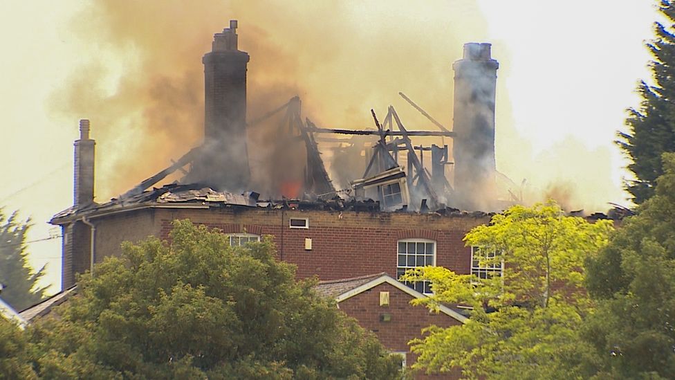 Earl Stonham House Fire Closes Part Of The A140 BBC News earl-stonham-house-fire-closes-part-of-the-a140-bbc-news
