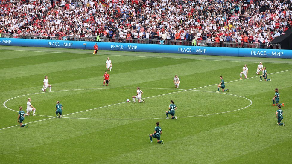 England and Germany take the knee before the Women's Euro 2022 final