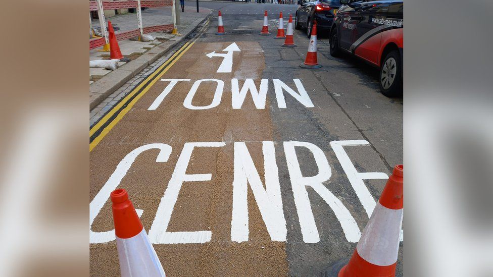 The markings showing 'town cenre'
