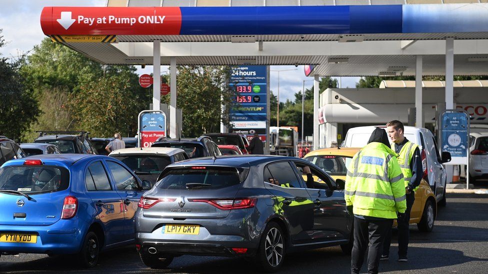 Cars queue at a Tesco garage in Friern Barnet, London