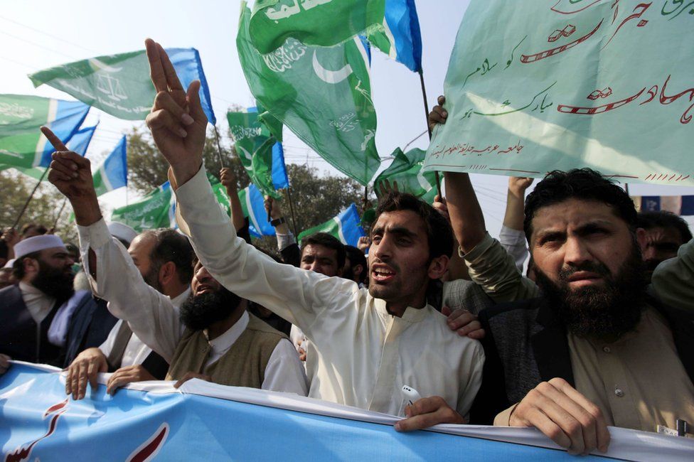 Supporters of Islamic political party Jamat-e-Islami shout slogans during a protest after the execution of Mumtaz Qadri, an ex-police guard who had in January 2011 killed a former governor for opposing the country's blasphemy laws, in Peshawar, Pakistan, 29 February 2016.