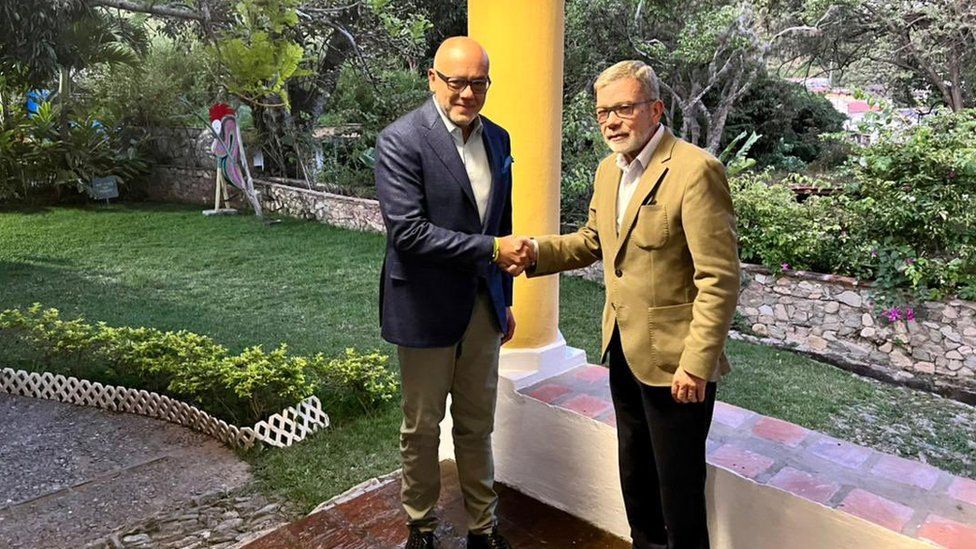 Jorge Rodríguez meets Gerardo Blyde