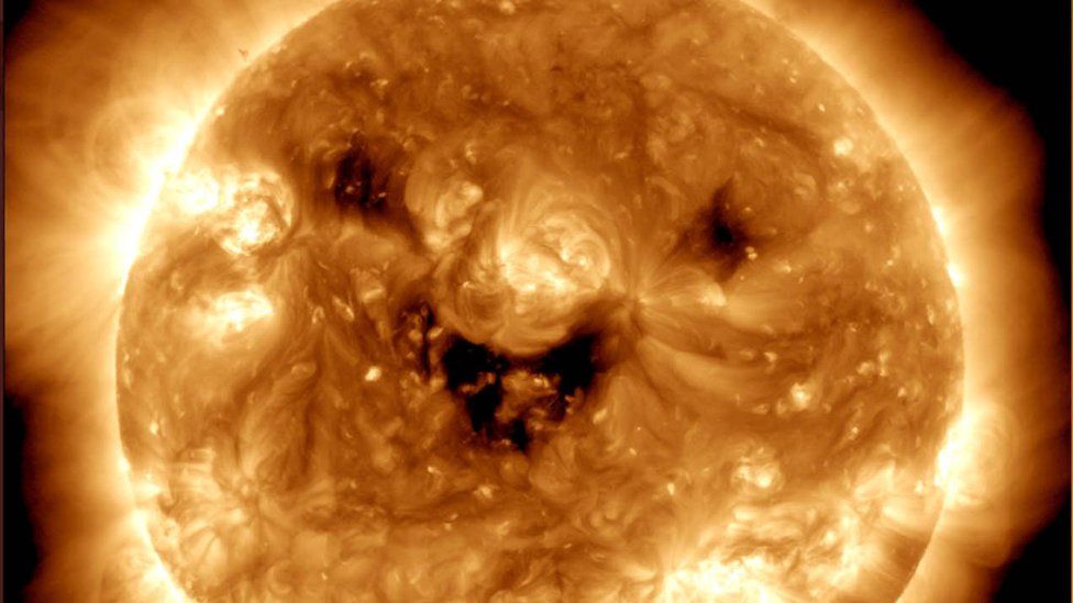 A sun which appears to be smiling