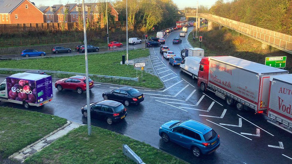 Man dies after being hit by vehicle on A419 in Swindon BBC News