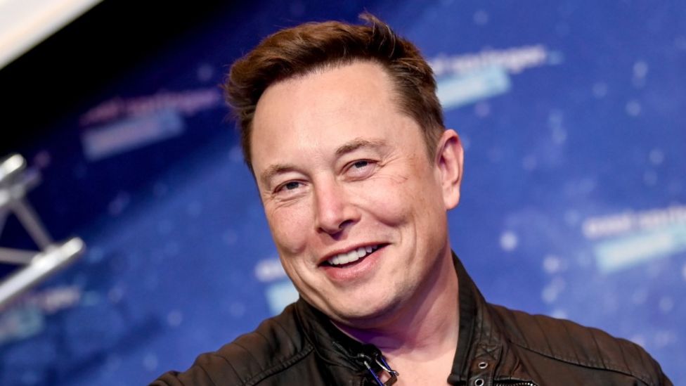 Elon Musk's Starlink given green light in UK - BBC News