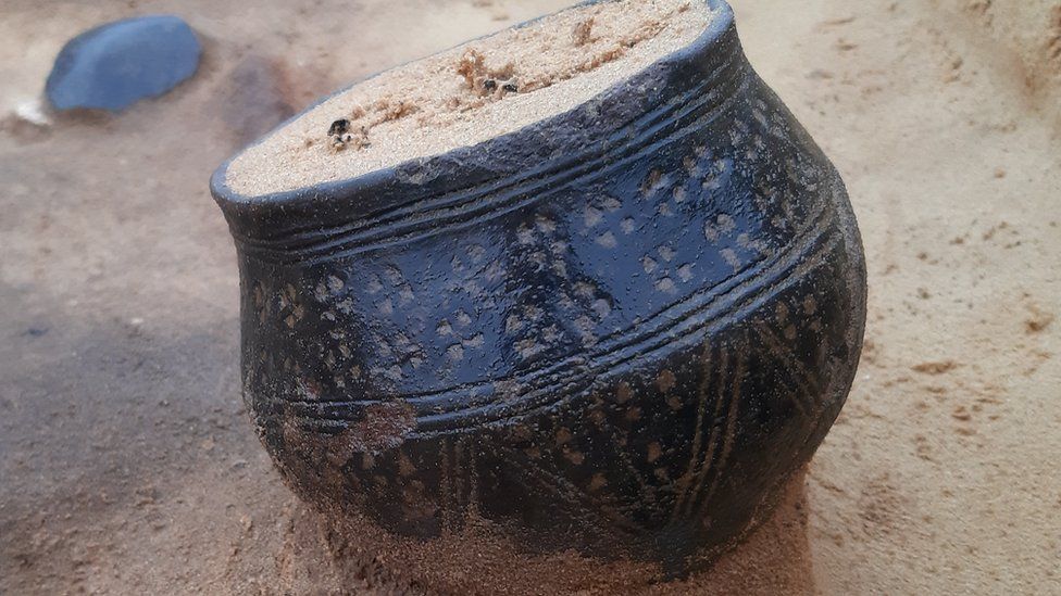 A stamp decorated vessel found at the Anglo-Saxon cemetery at Oulton