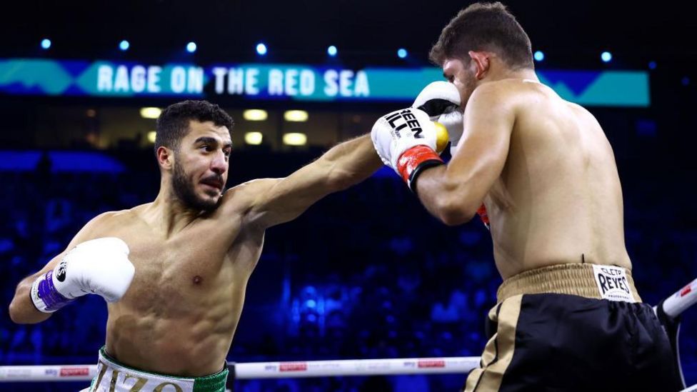 Ziyad 'Zizo' Almaayouf: Saudi Arabia boxer targets world domination - BBC Sport