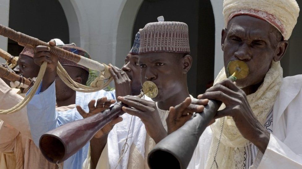 Musicians perform to welcome US Secretary of State John Kerry at the palace of the Sultan of Sokoto in Sokoto, Nigeria - Tuesday 23 August 2016
