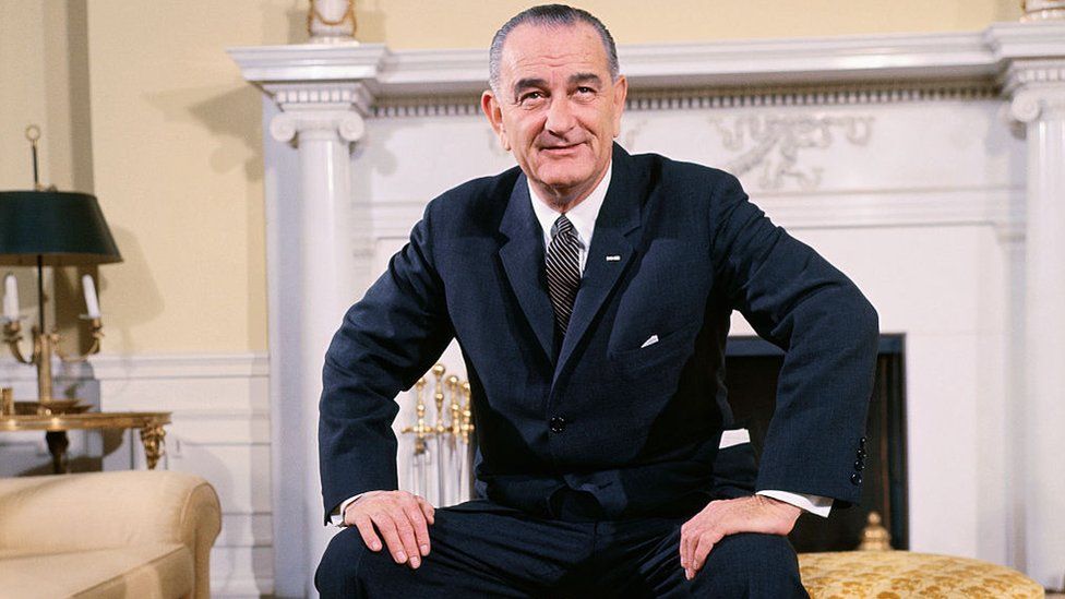 Lyndon B Johnson in the Oval Office