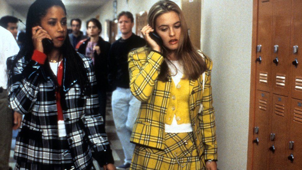 Stacey Dash and Alicia Silverstone in Clueless