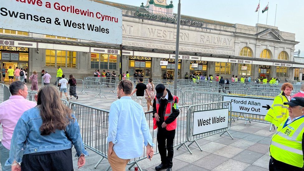 Barriers in place outside Cardiff Central railway station for fans