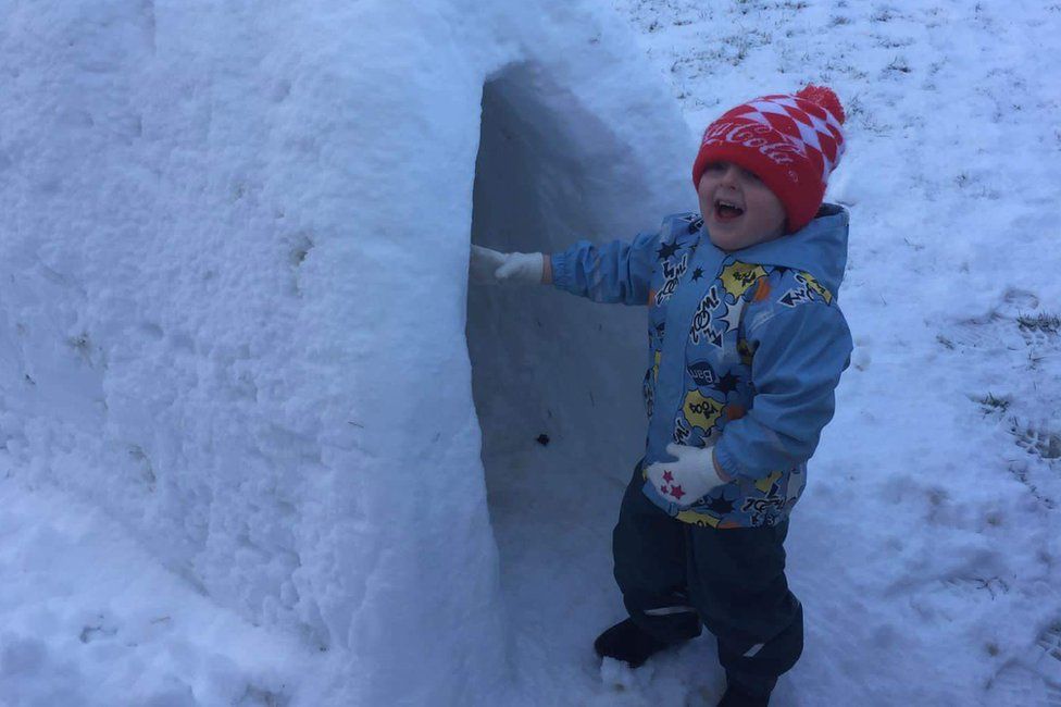 Igloo weather in Limavady in County Derry today. Photo from Janet Irons.