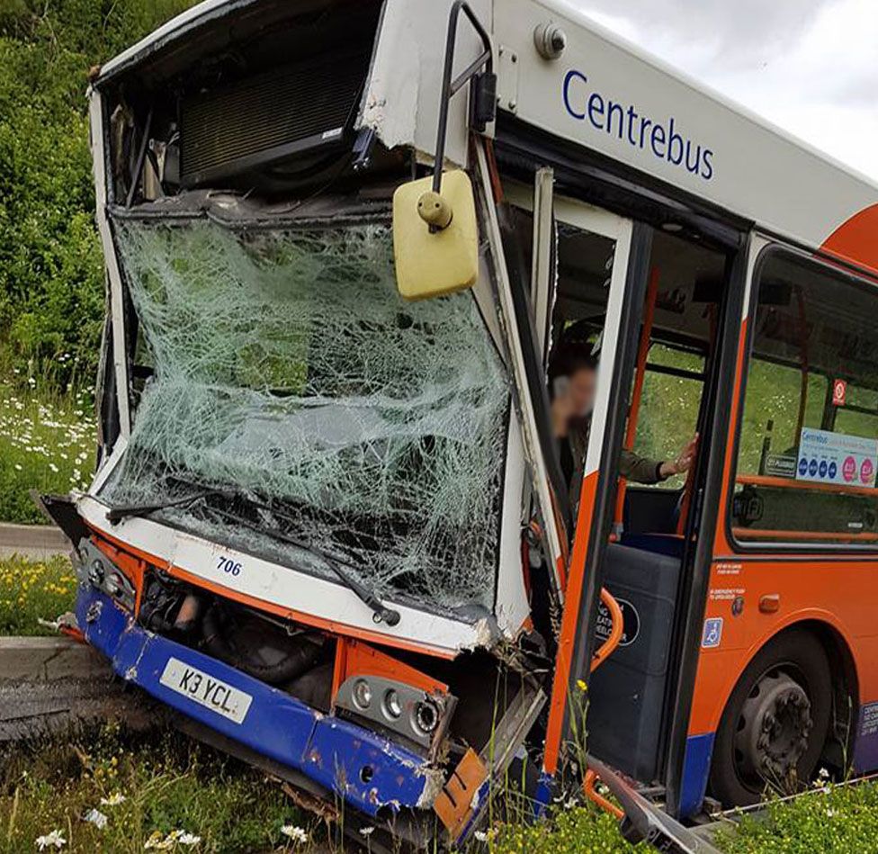 Seventeen People Hurt As Two Buses Collide In Luton - BBC News