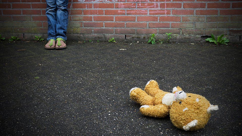 First payments to be made to child abuse survivors in Scotland - BBC News
