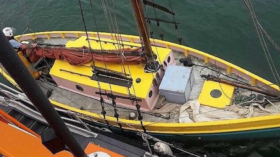 Sailor Seriously Injured In Brixham Heritage Regatta Crash - BBC News