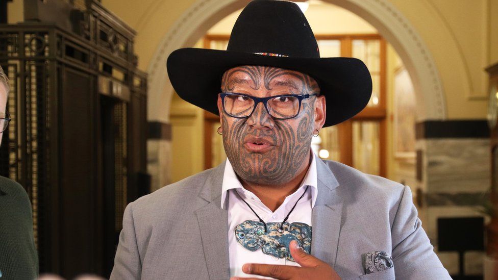 Maori Mp Ejected From Nz Parliament For Refusing To Wear Tie c News