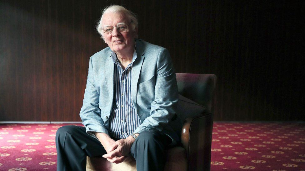 Austin Currie Tributes paid to NI civil rights leader BBC News