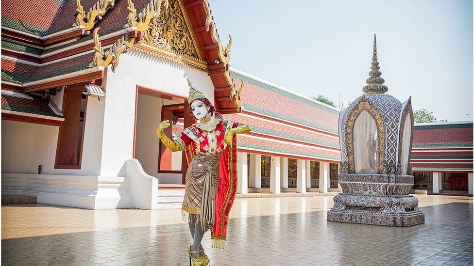 Minori at a Thai temple
